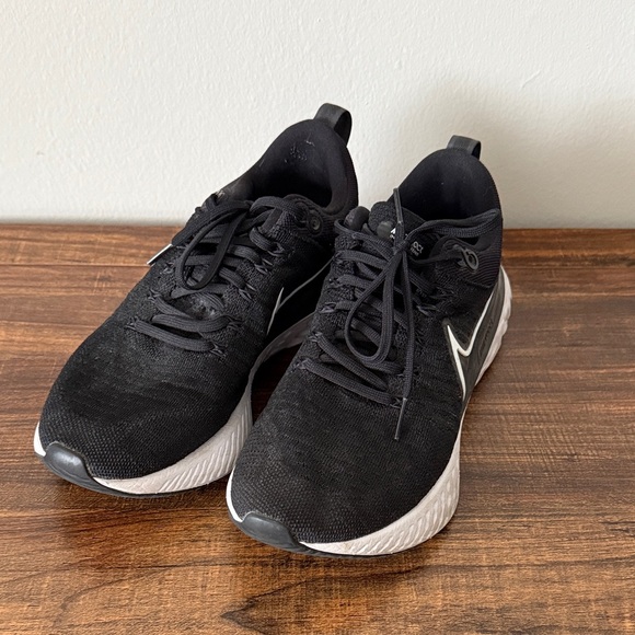 Nike React Infinity Run Flyknit 2 - Picture 2 of 5